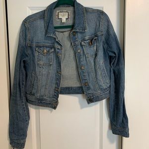 Cropped jean jacket